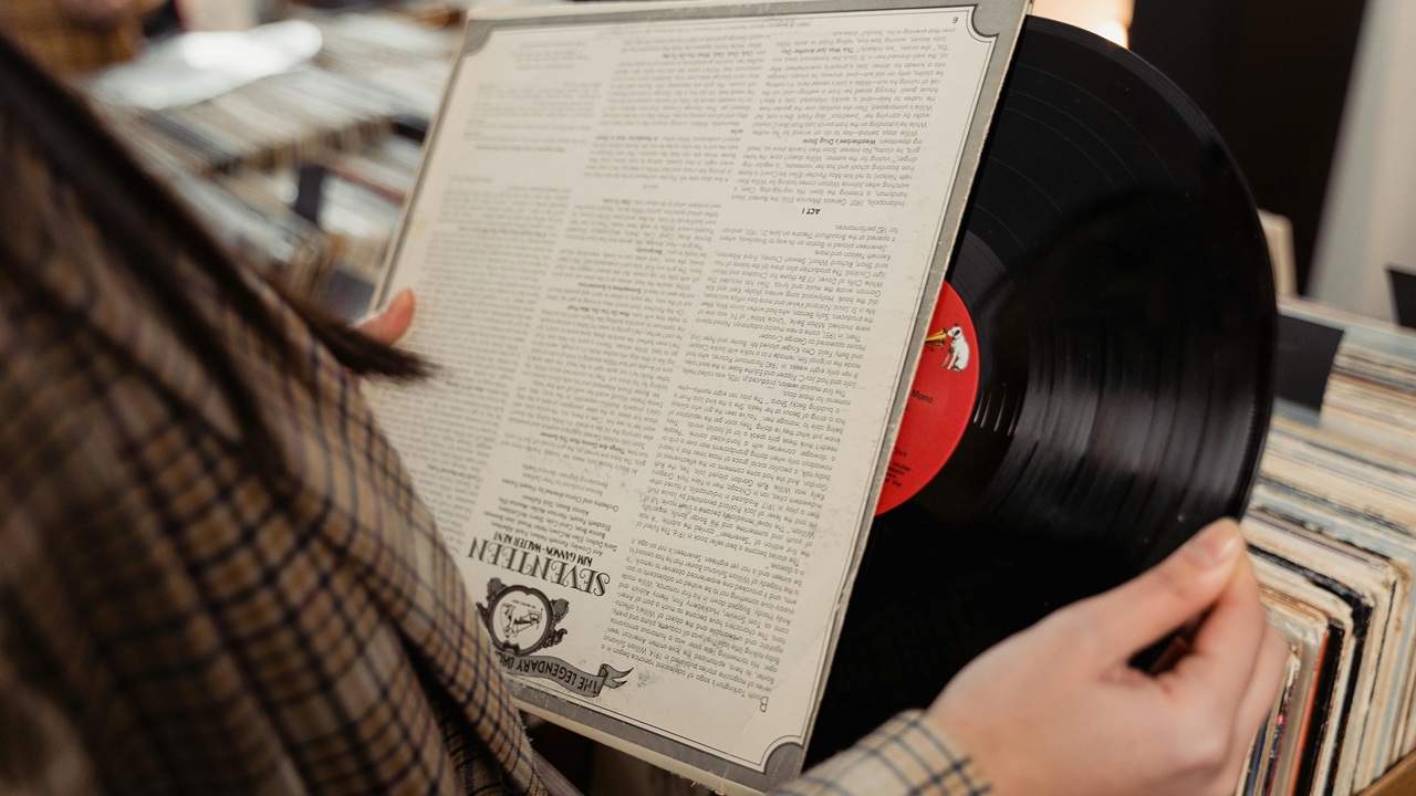 12 Must-Have Vintage Items Making a Modern Comeback